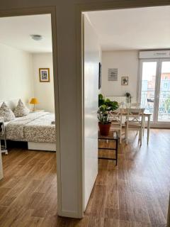 Apartment in Paris Suburb, 15 minutes to center. - Le Blanc-Mesnil - 4