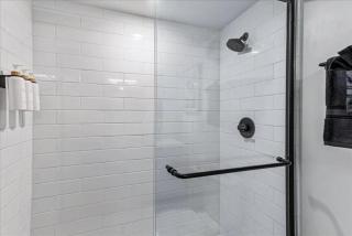 DT Studio - Gym - Pool Table - 11th Floor - Parking - 8