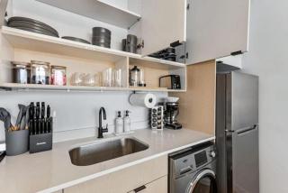 DT Studio - Gym - Pool Table - 11th Floor - Parking - 3