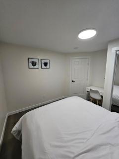 Beautiful, serene and modern! - 3