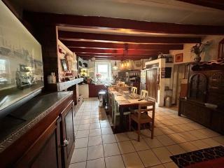 Ancien Corps de Ferme à la Campagne - 8