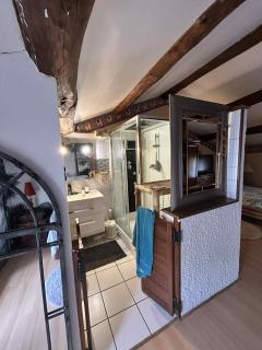 Ancien Corps de Ferme à la Campagne - 2