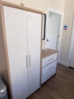 Apartment 4- 216 high street - 3