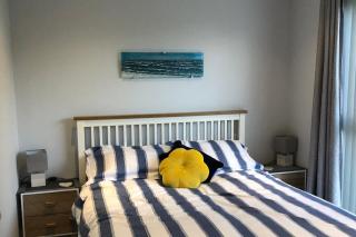 2 Bed Villa Sleeps 4 - Wifi Garden Sea Views - 9