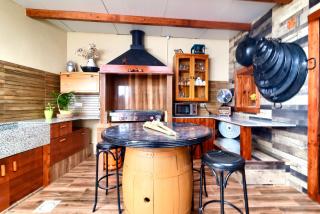 Cueva con chimenea a 20 minutos de Valencia - 9