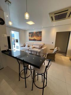 C160 Apartamento de 2 suítes com piscina na praia Cachoeira - 9