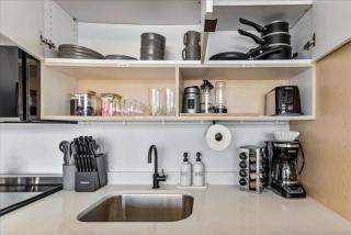 DT Studio - Gym - Pool Table - 8th Floor - Parking - 5