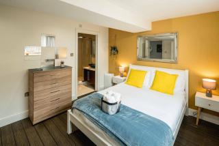 Swiss Cottage Hideaway Sleeps 8 Regents Park - 7