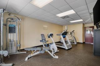 Best Western Shelby Inn & Suites - 3
