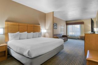 Best Western Shelby Inn & Suites - 4