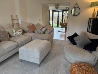 West Lodge - Buxton - 1