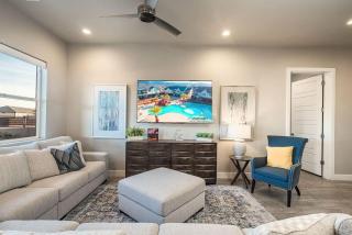 65 | Poolhouse at Ocotillo Springs with Private Pool - 8