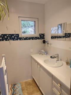 Charmant studio vue piscine idéal en couple, calme et détente assurés - Entrecasteaux - 4