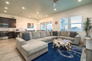 62| Blissful Poolhouse at Ocotillo Springs with Private Pool - 5