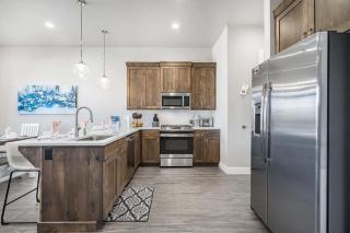 66 | Desert Sands at Ocotillo Springs with Private Hot Tub - 2