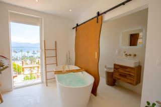 Sublime, hyper-centre d'Ajaccio, avec Spa, Sauna, Vue mer & Plage à 3min - 2
