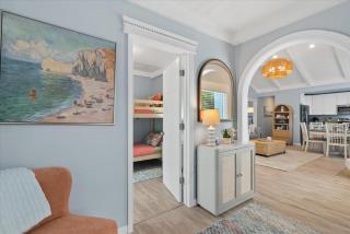 Blue Tide Bungalow - 6