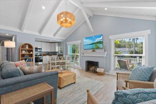 Blue Tide Bungalow - 3