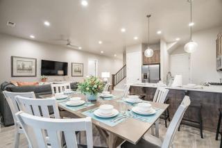 53| Poolhouse Getaway at Ocotillo Springs with Private Pool - 3