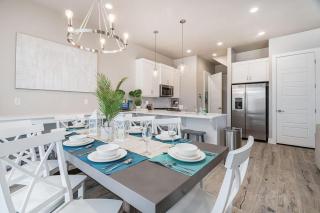 52| Aloha Poolhouse at Ocotillo Springs Resort with Pool - 4