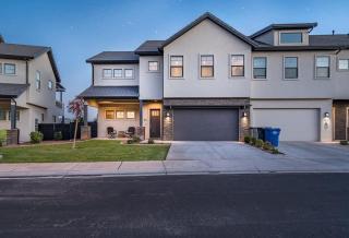 61| Poolhouse Haven at Ocotillo Springs with Private Hot Tub - 4