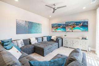 52-53| Poolhouse Duplex in St George with 2 Pools and Hot Tubs - 5