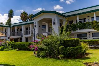 Quinta Dorada Hotel & Suites - 3