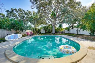 Convenient Oasis in St Pete, 4 Mi to Pier and Dtwn! - 0