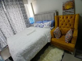 Akb Home Nyayo Studio - 1