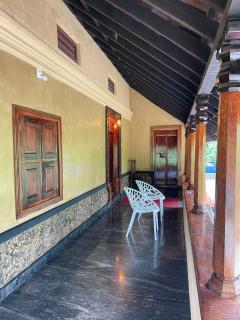 Aravanazhi tharavadu - 1