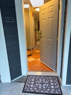 Oceanside Getaway - 6