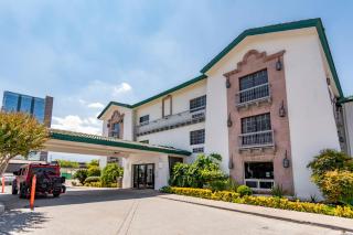 Quinta Dorada Hotel & Suites - 0