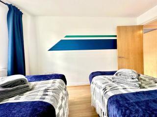 Watford Serviced Apartment, Free Parking, City Centre Sleeps 5 - 5