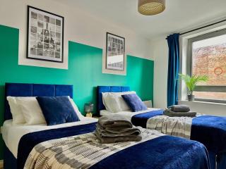 Watford Serviced Apartment, Free Parking, City Centre Sleeps 5 - 2