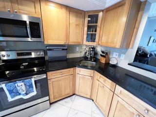 Sunsets & Skylines - Rooftop Views at Tamarind - 7