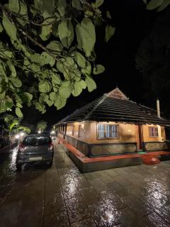 Aravanazhi tharavadu - 5