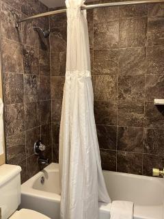 Windjammer Lodge - 8