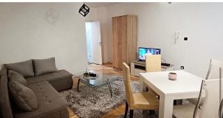 Apartment Eleven - 3