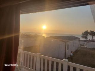 Sandhills Holiday Park Astounding Sea Views - 4