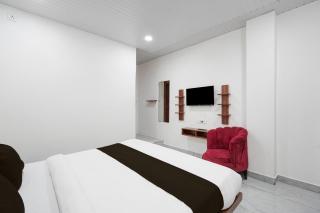 Hotel O Royal Krishna - 8