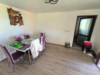 Holiday home with vineyard and city view - 9