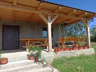 Holiday home with vineyard and city view - 2