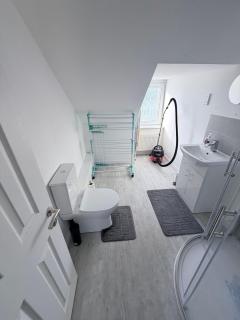 Apartment 6- 216 High Street - 3