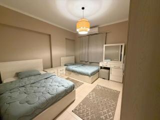 Bright 3BR Nasr City Stay Balcony and BBQ - 4
