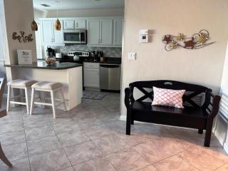 Peaceful Escape – Tamarind with Pool & Bay Views - 3