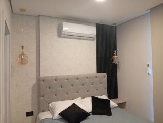 Modern 1BR • Financial Center • Pool + Gym - 2