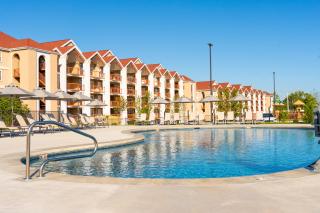 Grand Crowne Resort - 3