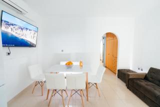 Central Fira Luxury Apartment - 2