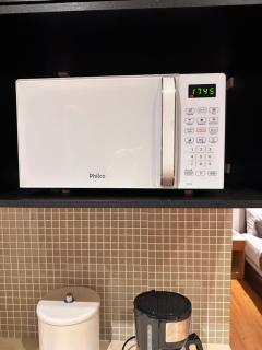 Barra da Tijuca - 508 - De Frente para Maravilhosa Piscina - Estacionamento Gratuito - Academia Comphania Atletica - Balsa para Praia Grátis - Microondas - Geladeira Grande - Recepção 24horas - Wi-Fi - Com Pia - 3