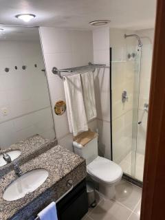 Barra da Tijuca - 508 - De Frente para Maravilhosa Piscina - Estacionamento Gratuito - Academia Comphania Atletica - Balsa para Praia Grátis - Microondas - Geladeira Grande - Recepção 24horas - Wi-Fi - Com Pia - 5